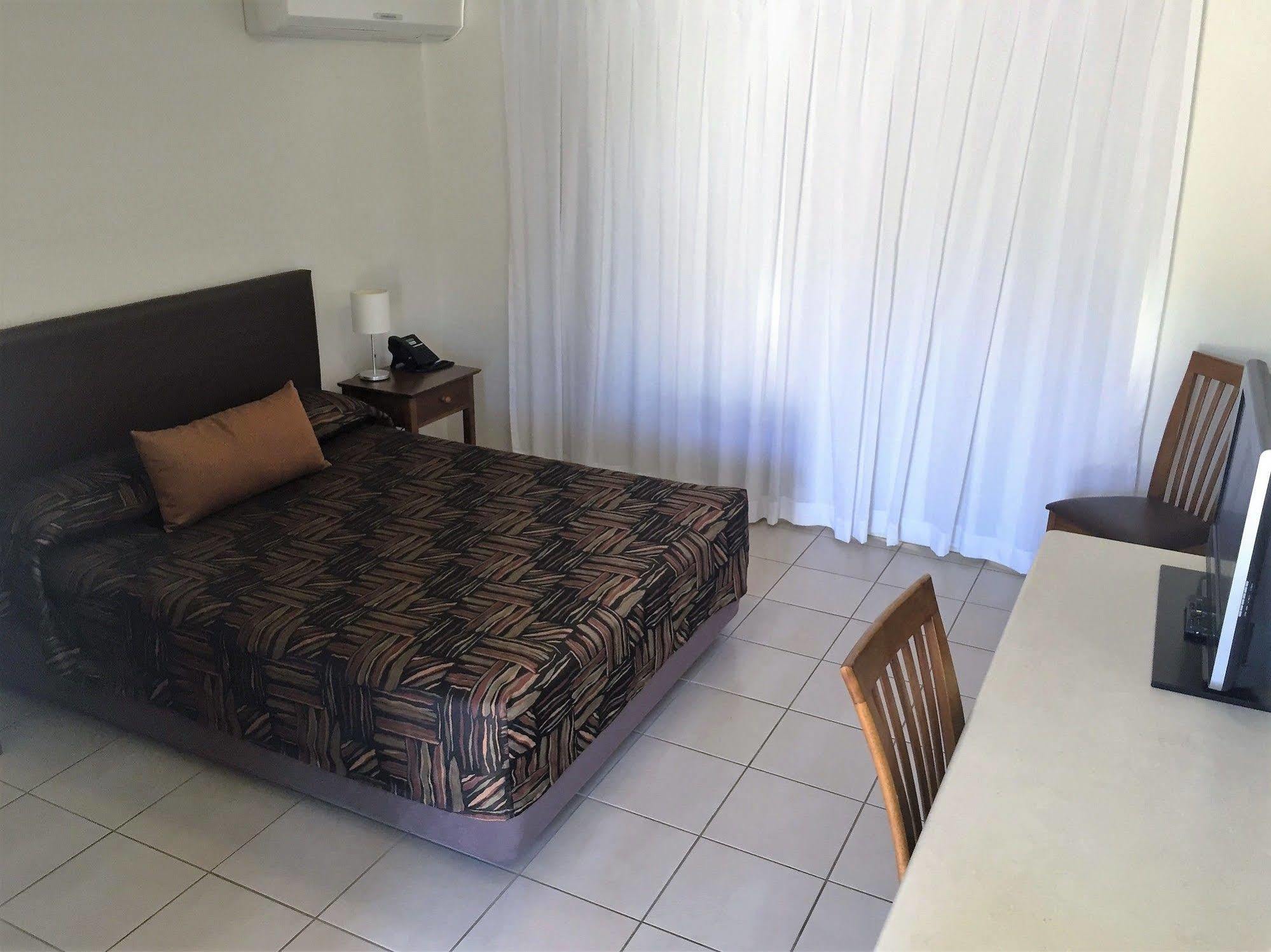 Swag Motel Middlemount Εξωτερικό φωτογραφία